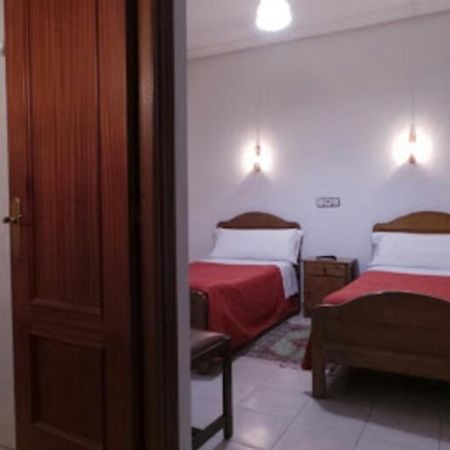 מדריד Hostal Gaudi מראה חיצוני תמונה